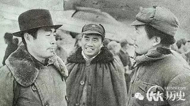 周恩来：跟蒋介石斗只有毛泽东才能制衡！