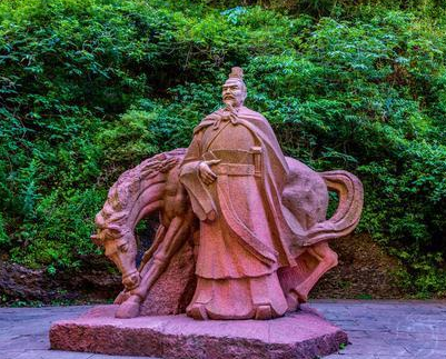 夷陵之战失败之后 刘备为何留在白帝城也不回成都