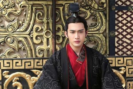 屡战屡败不要紧，孟明视只赢过一次却因此改变了历史！