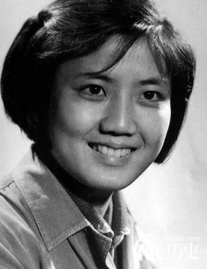 王洪文和李秀明的关系:他俩之间有什么绯闻?