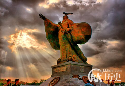 汉武帝为何罢黜百家,独尊儒术?其原因是什么?