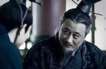 李斯在秦始皇去世后做了什么