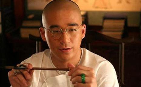 嘉庆皇帝到底做了什么事情 为何会一步步走向衰败呢