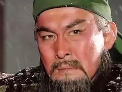 古墓出土偃月刀,影响了人们对关羽看法