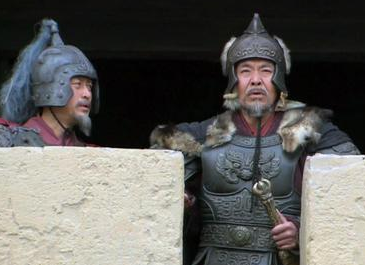 打秦国时唯唯诺诺，打燕国时却重拳出击，廉颇为何这么做