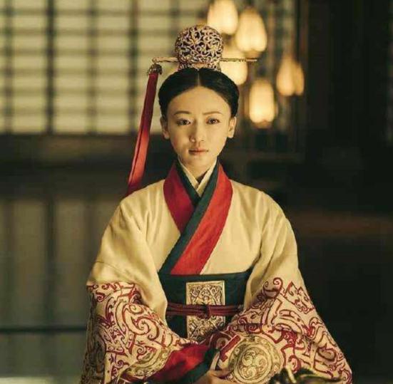 贵为秦始皇的弟弟竟然投降赵国,史书为何隐去其中的真相?