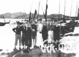 新四军音乐天才被枪杀：敌军懊悔鞠躬谢罪
