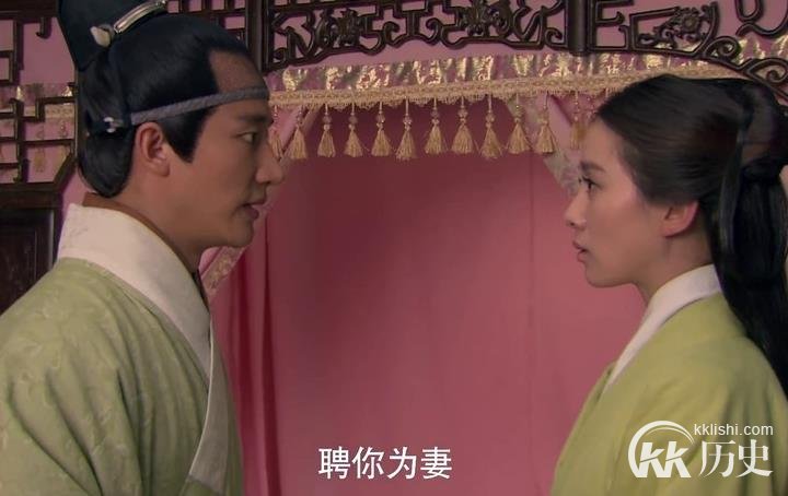 女医明妃传剧情介绍10集：允贤被父亲关进绣楼