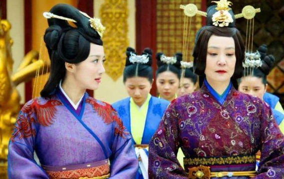 贵族小姐下嫁守城小兵，最后竟成了皇太后