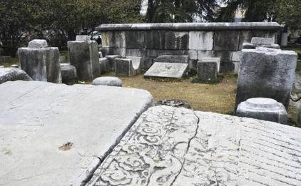 腰斩最早什么时候出现的 又是在什么时候废除的