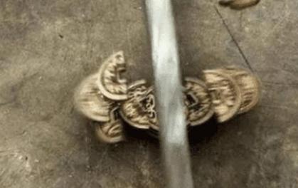 古代宝剑真的可以做到削铁如泥吗 事实证明他们削的不是铁
