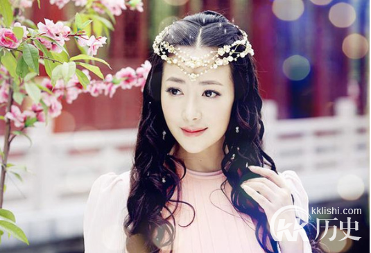 《天天有喜之2人间有爱》搞笑来袭 金珠讨喜爱搞怪