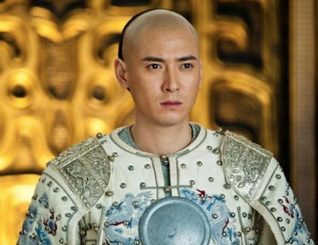 摄政王娶了豪格的大福晋,却把儿子交给吴三桂抚养