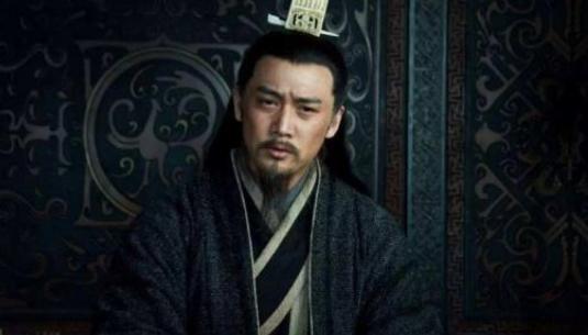 关羽为何败走麦城