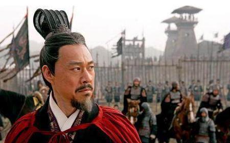 为何刘琮却未经一战便举州而降呢 难道他的大军都是泥捏的吗