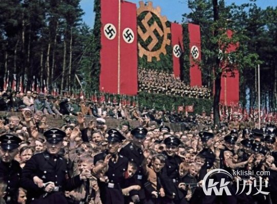 一战后德国经济困境 纳粹煽动民情夺权