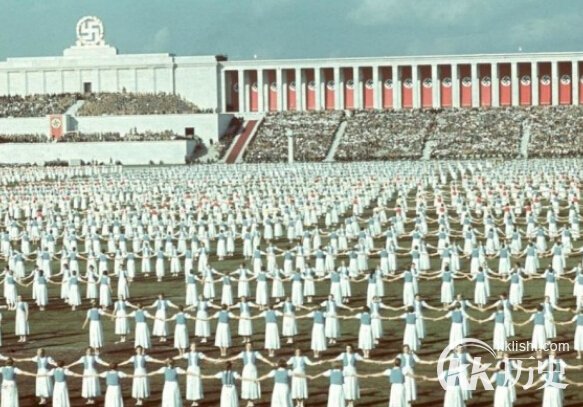 一战后德国经济困境 纳粹煽动民情夺权