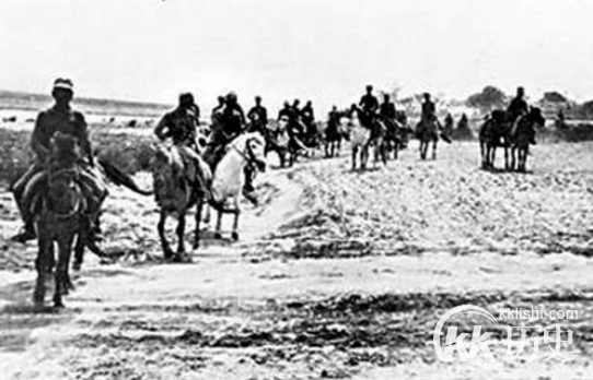 万名解放军遇上胡炳云指路胜战
