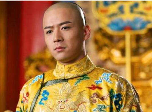 康熙下圣旨要重用此人，乾隆为何把他杀了