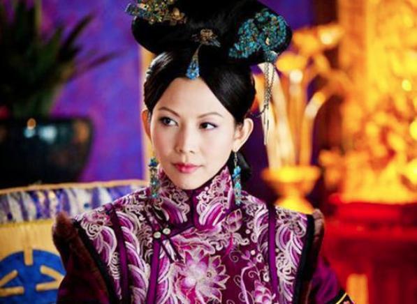 德妃乌雅氏:大清最无风范的太后,儿子继承皇位还不高兴