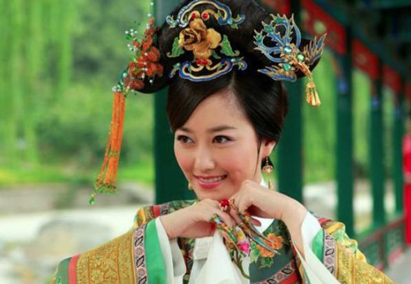 和裕皇贵妃36岁入宫生育了皇长子,活了74岁