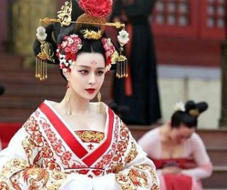 李治身为皇帝，看着武则天一步步掌权是什么样的心理