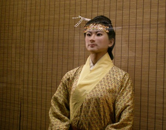 马王堆汉墓揭秘：帛画与两千年的古尸