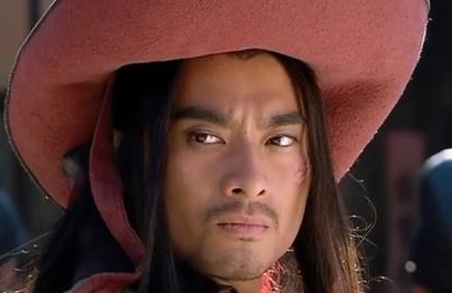 张青的职业与曹正有相似之处，但其排名为何却是很低