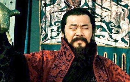 官渡之战中袁绍为何会败给曹操 他输的到底冤不冤呢