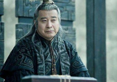 李斯在秦国统一前和统一后分别有哪些功劳