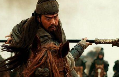 东汉末年三大战役，最大的规模是哪一场呢