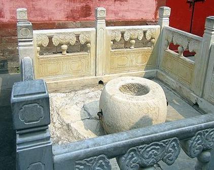 珍妃被囚的生活是什么样的 每天就是冷粥温菜