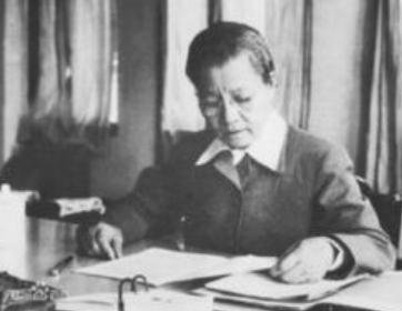 鲁迅的第二任妻子:许广平的生平简介