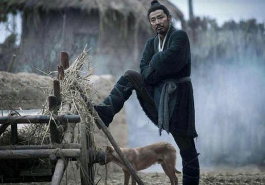 刘邦称帝后,为何处死一位恩人封赏一位仇人