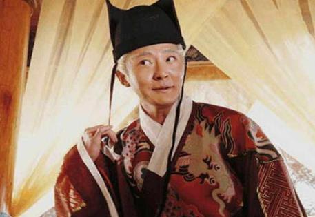 古代太监的生活到底有多惨 整天累死累活的还得要吃屎