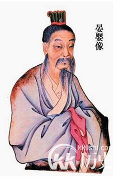 二桃杀三士这个成语故事中的主人公是谁？