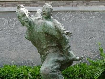 历史上各个王朝灭亡之后都有人殉国 清朝灭亡后有没有殉国的人呢