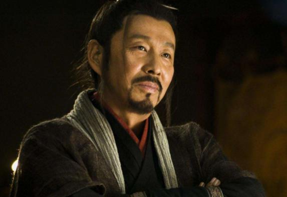 秦始皇只比刘邦大3岁，秦始皇统一六国的时候刘邦在干什么