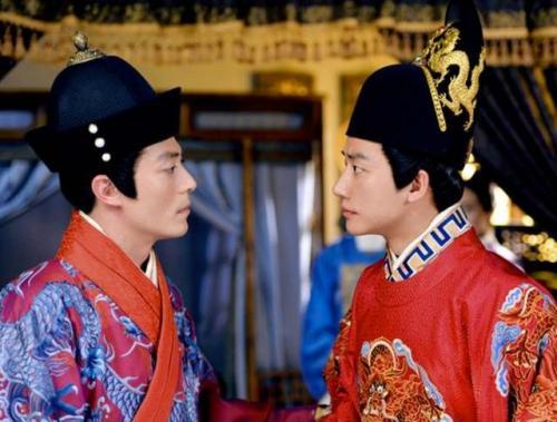 明朝由盛转衰的转折点究竟是土木堡之变还是夺门之变