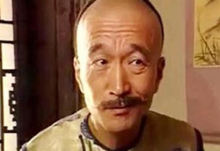 刘墉穿反衣服和珅为何会损失十万两 刘墉到底做了什么事情