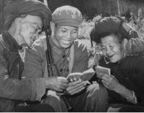 韩起功会与部队失散