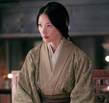 曹操喜人妻真的见一个喜欢一个吗 事实证明并不是这样的