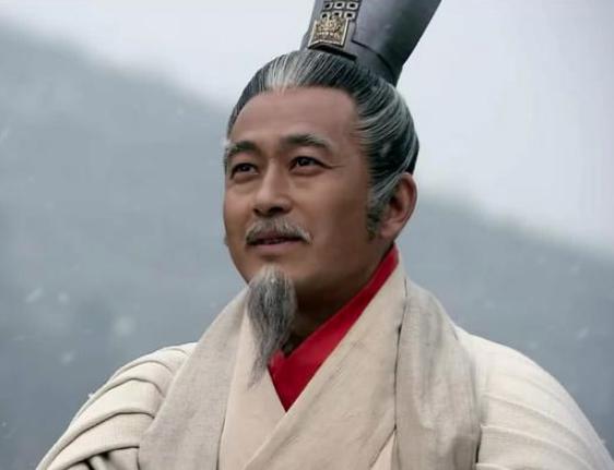 商鞅变法规定17岁后禁止父子兄弟同宅居住，原因是什么