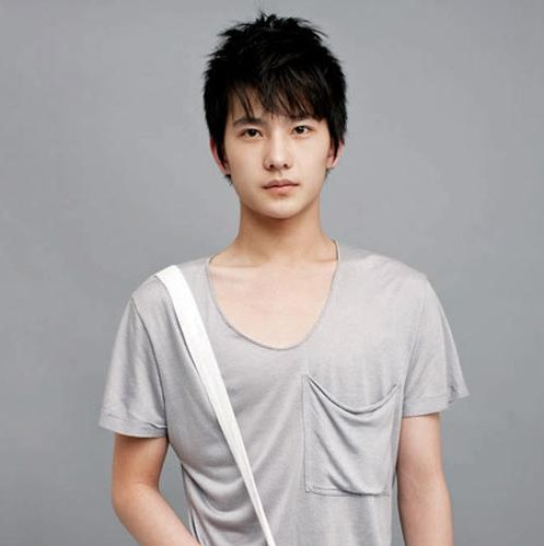 盗墓笔记小哥张起灵是谁演的？张起灵扮演者杨洋