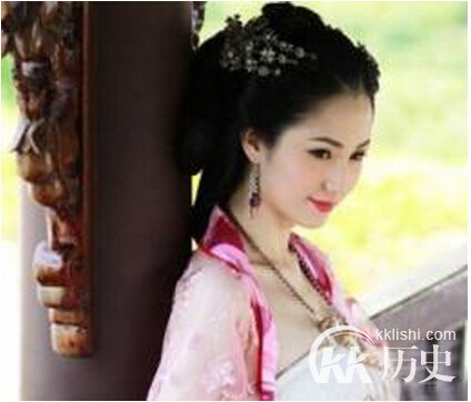 潘玉儿，历史上唯一一个使皇帝甘愿为奴仆的女人