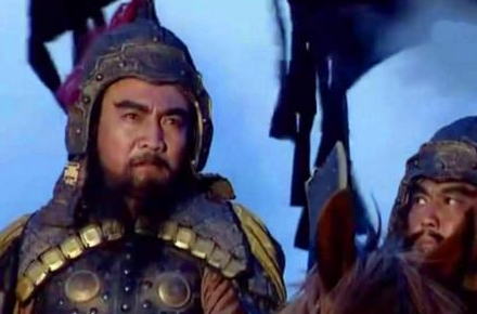 三国时期最坑主公的谋士 谁当他主公谁就要灭亡