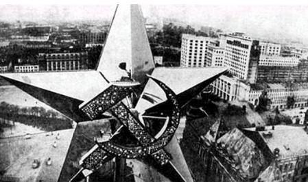 苏联巅峰时期到底能强大到什么程度 完全可以把美国按在地上摩擦的水平