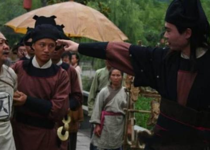 杨宪犯了什么错