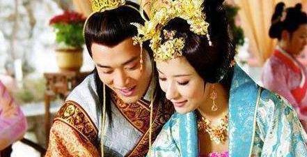 他是历史上最可怜皇帝 等了20多年的皇位只做了20多天