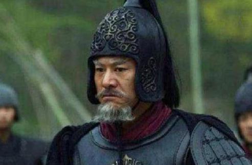 将军5次讨要封赏,部下劝他低调,将军:你们不懂,我是为了保命?